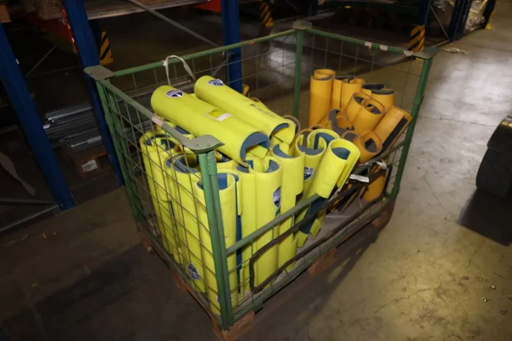 Konvolut Rack Regalstützenschützer